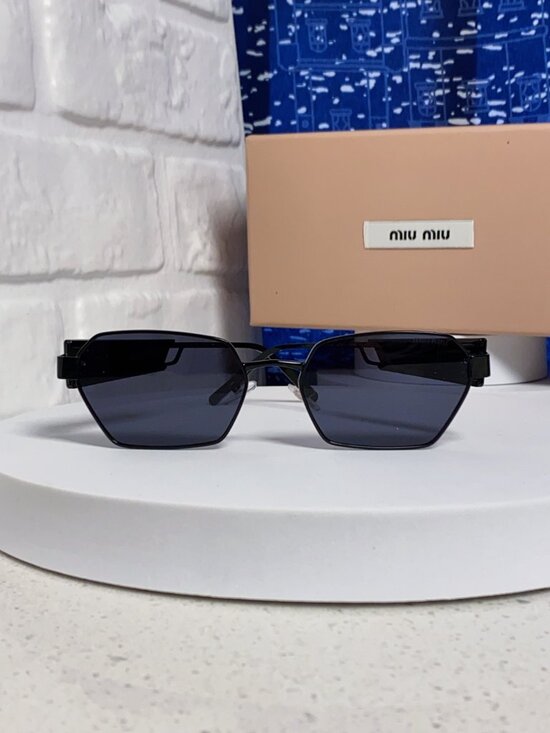 ✅NWT Authentic  MIU MIU Sunglasses main image 10